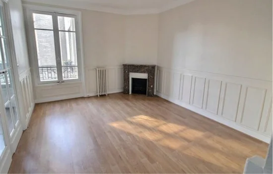 Projet 3 par Edilos avec un profil prudent, rendement net de 5,40 %, localisation à Troyes, budget total de 151 675 €, et un excédent de trésorerie de 621 € par an - 3